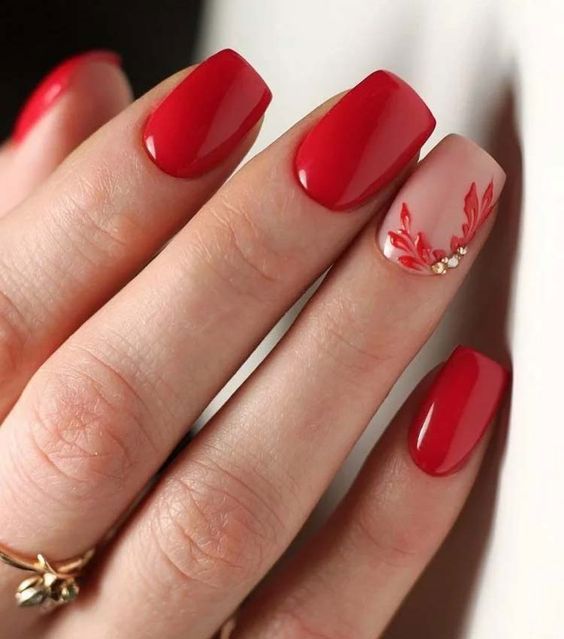 uñas elegantes rojas