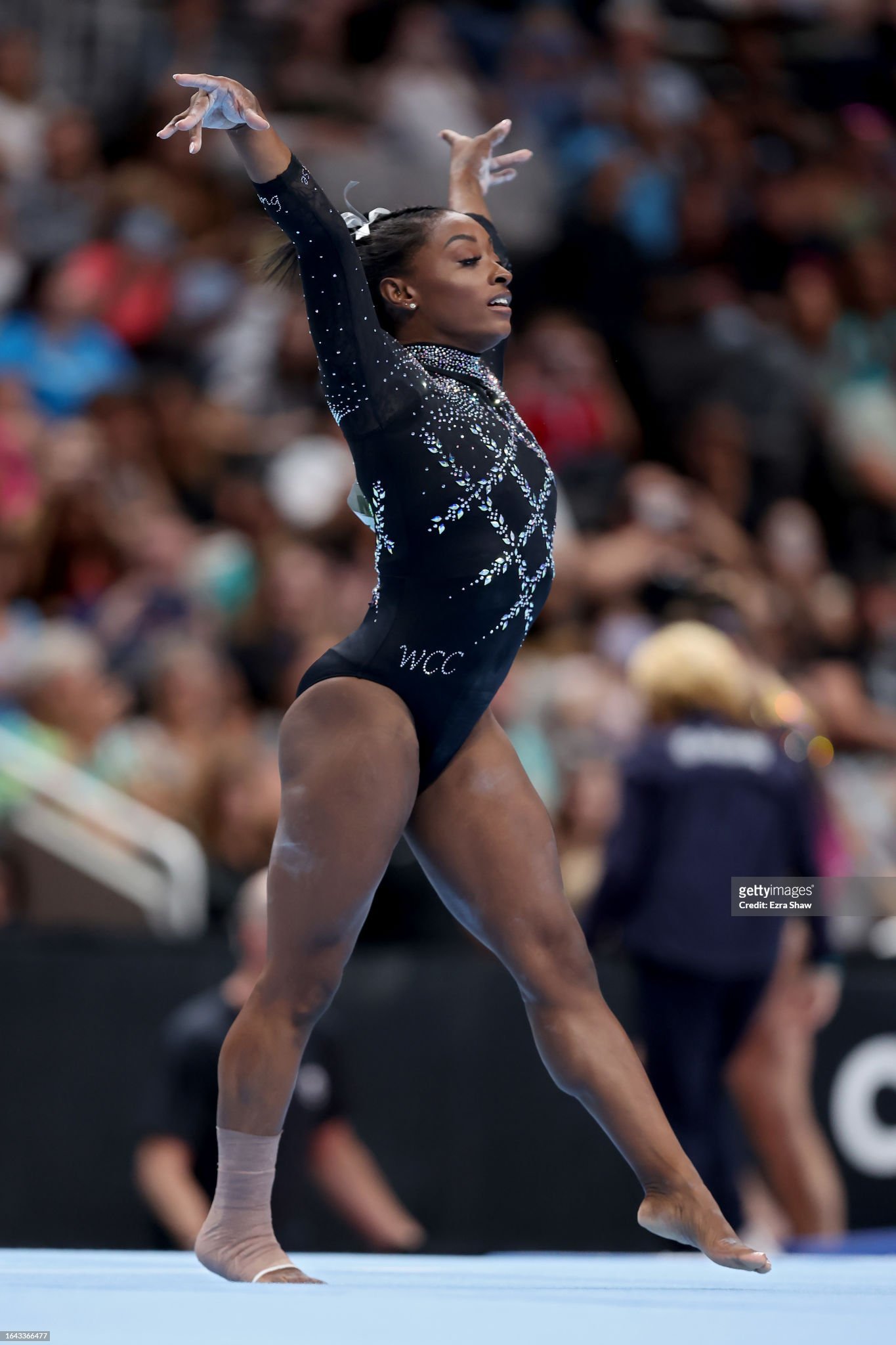 simone biles wikifeet