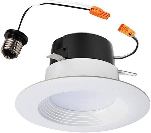 change bulbs in recessed lighting