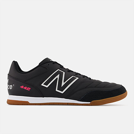 new balance indoor soccer