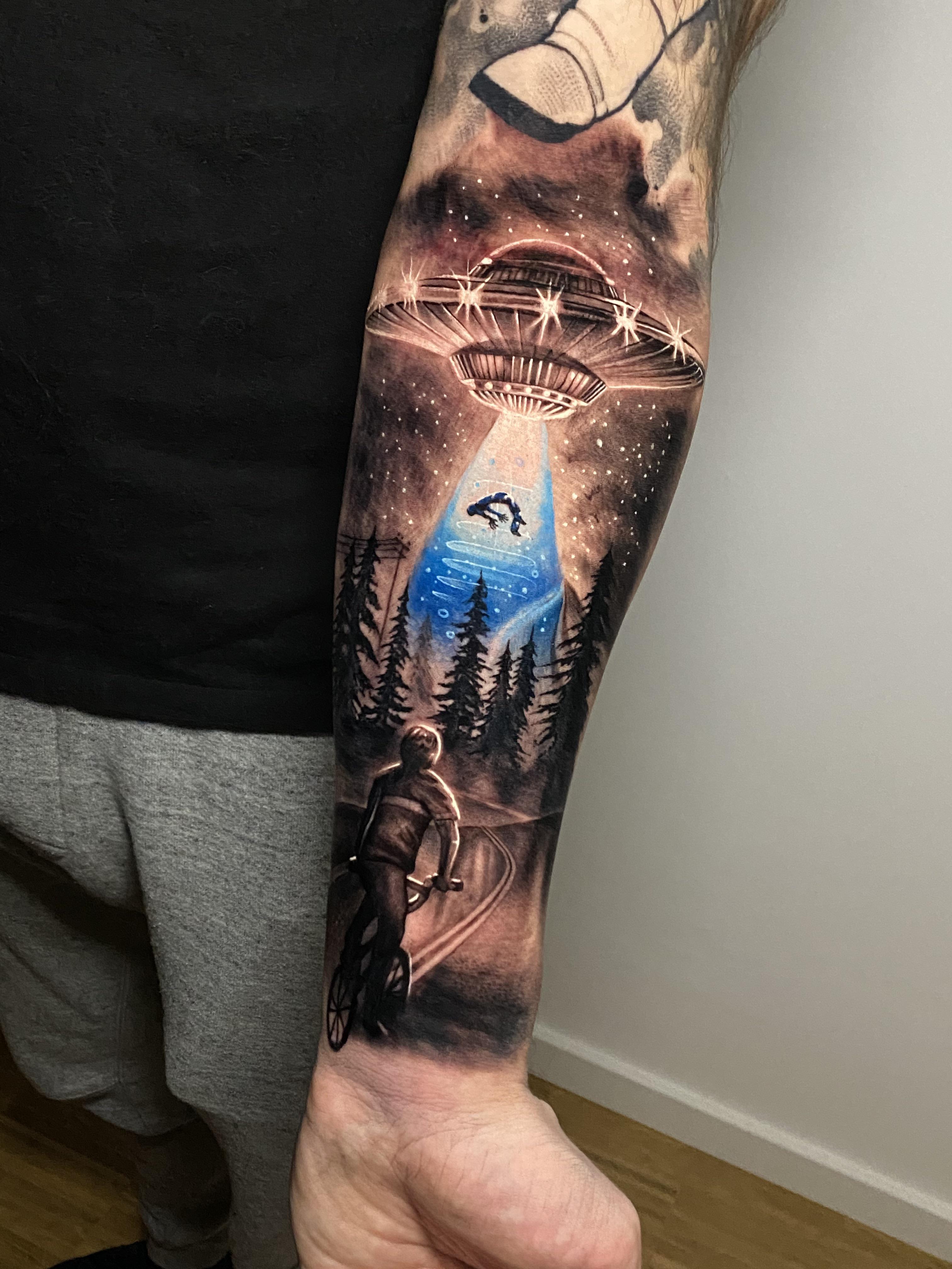 ufo tattoo