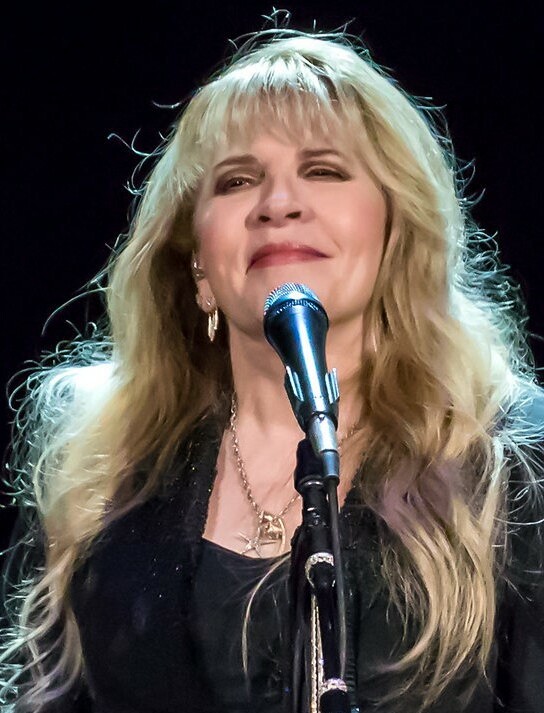 is stevie nicks still alive