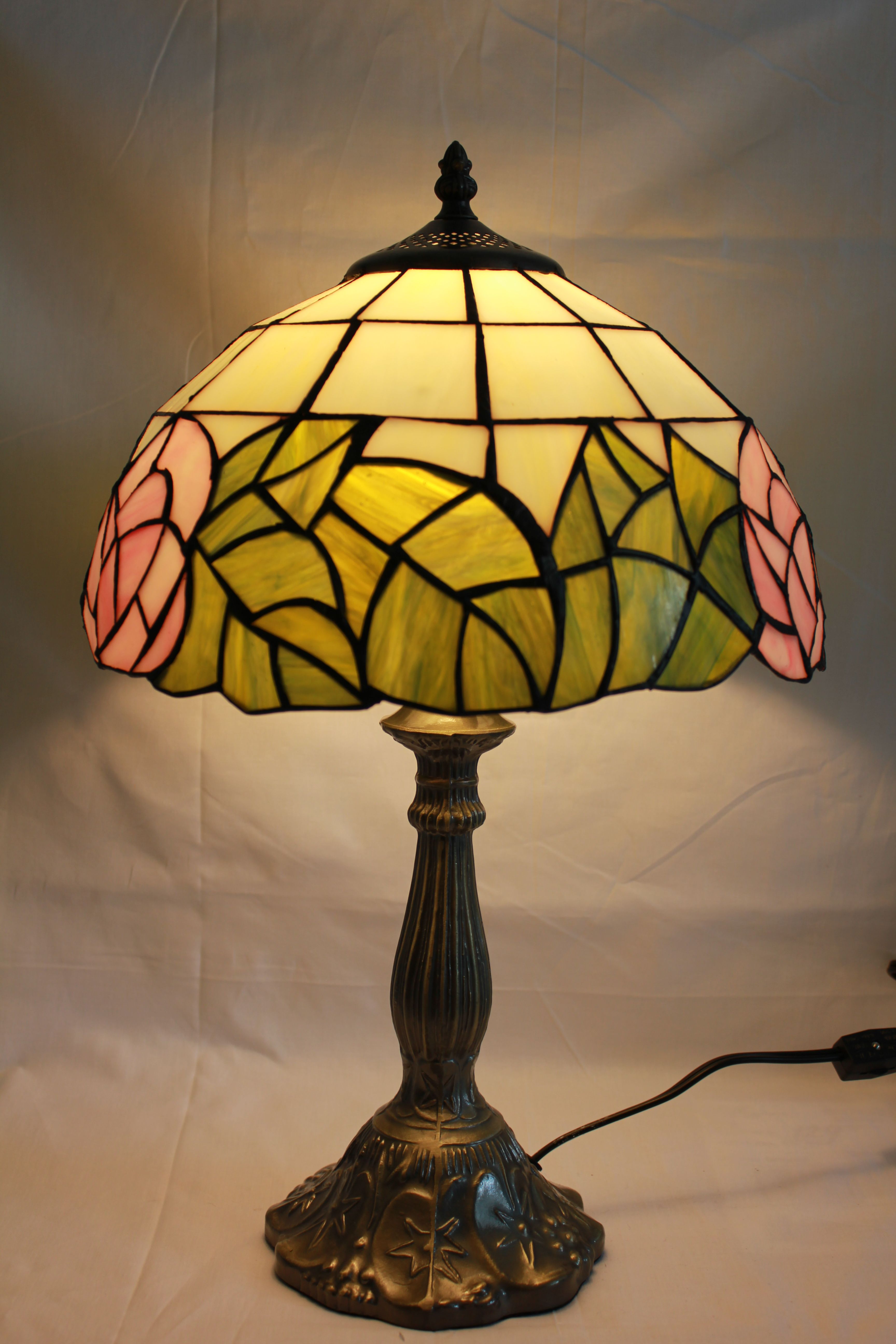 pink rose tiffany lamp