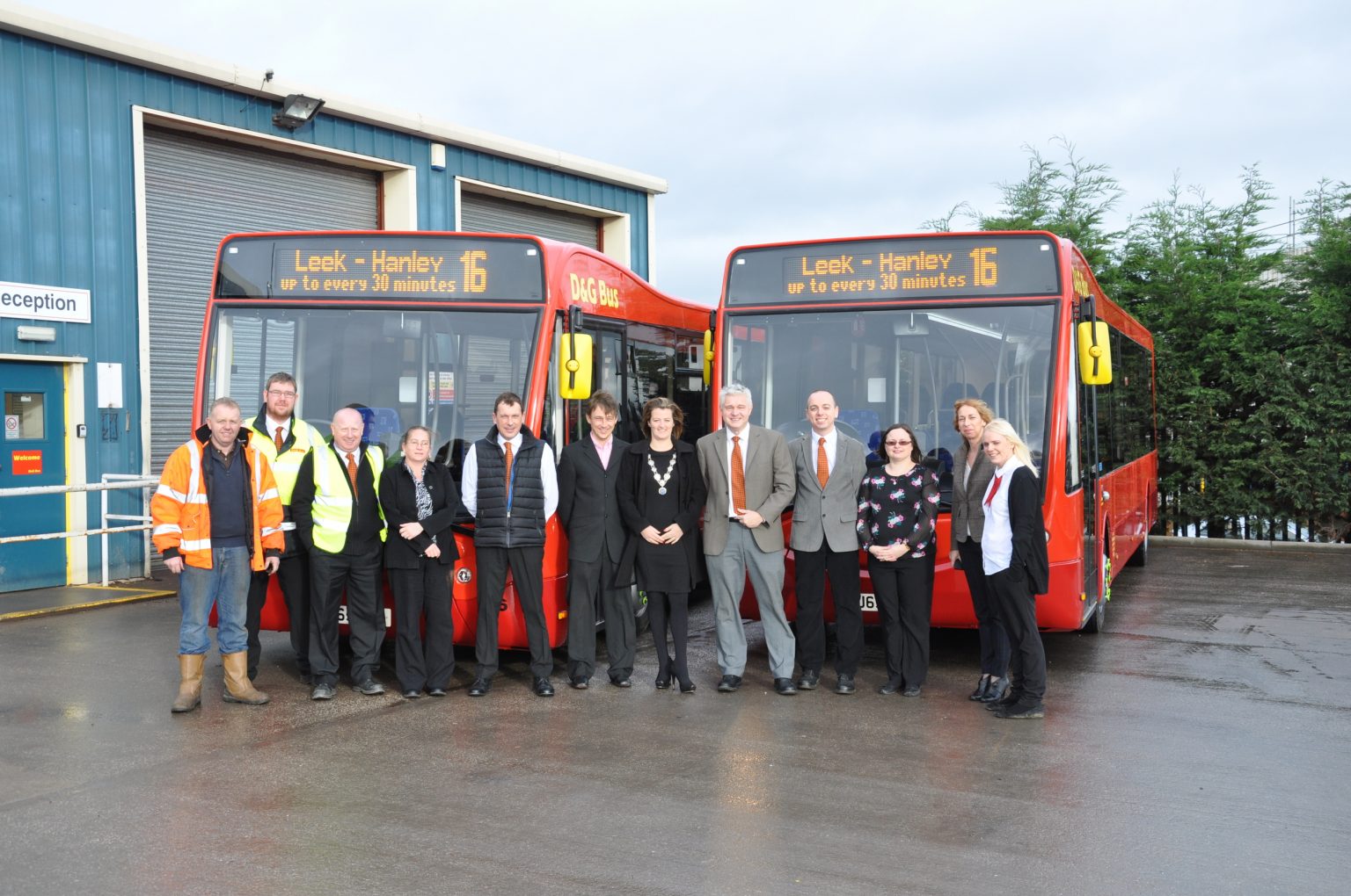 leek to hanley bus times