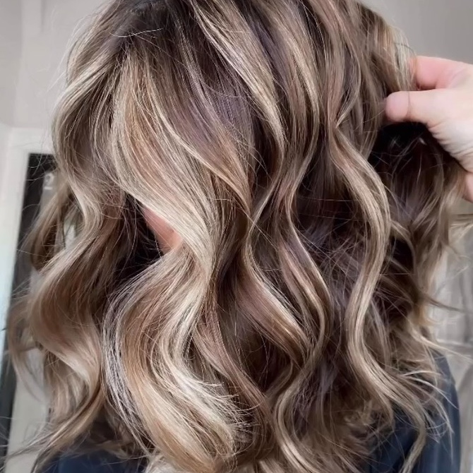 brown hair colour with blonde highlights