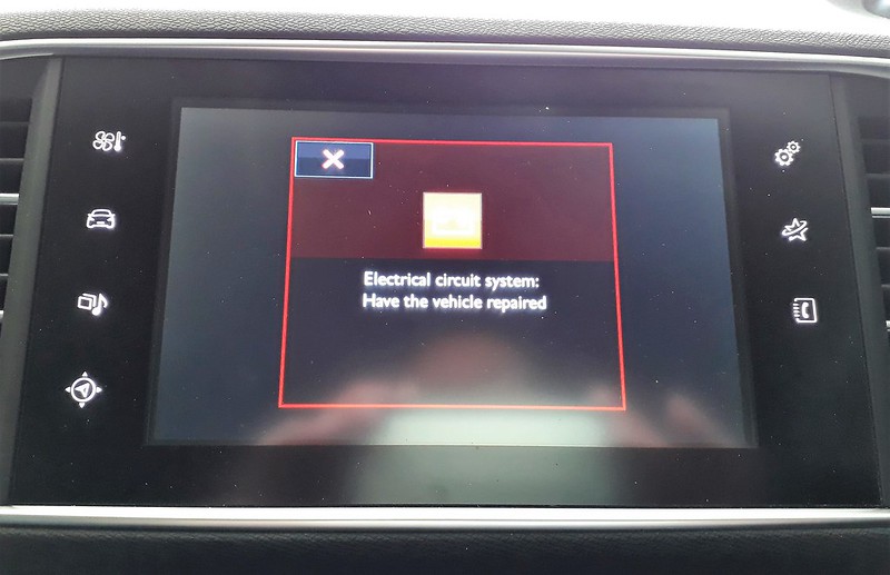 peugeot 3008 electrical circuit system repair needed