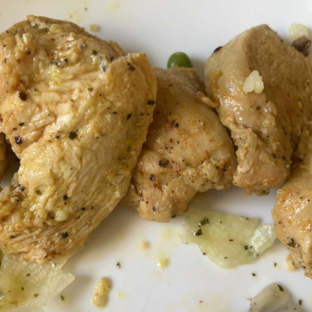 150g chicken breast cooked calories