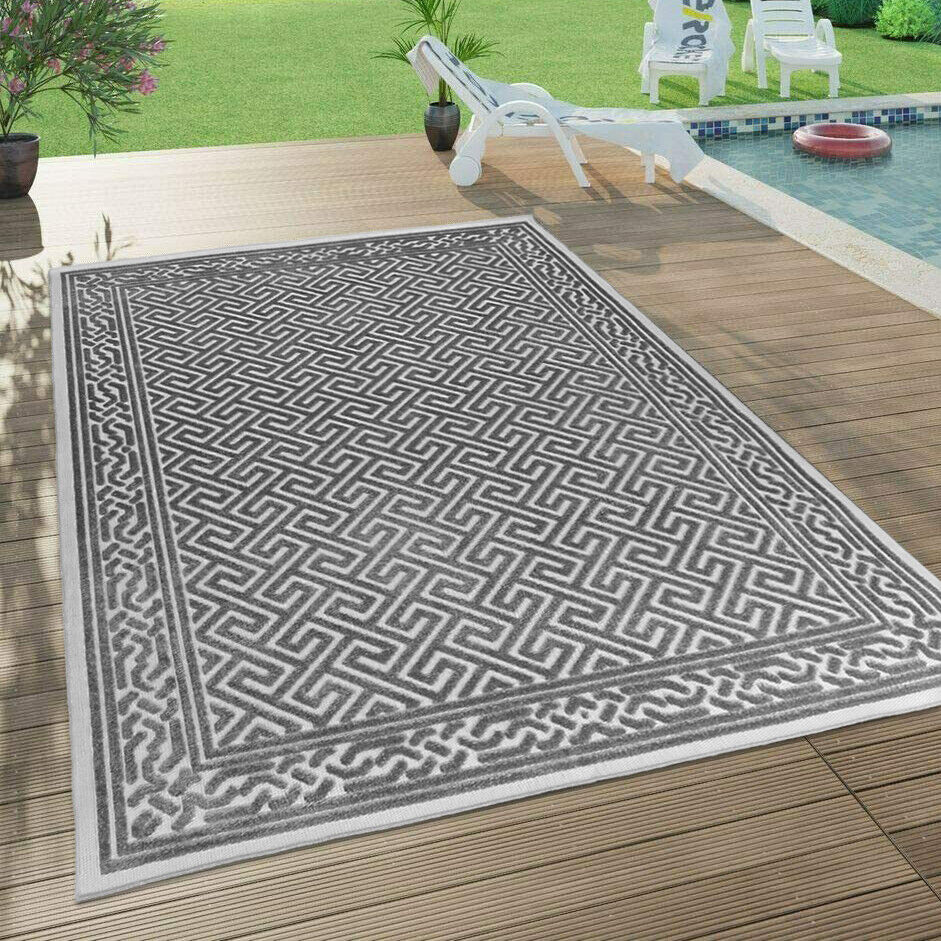 grey outdoor carpet