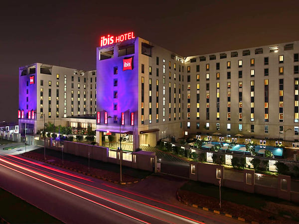 hotels in new delhi near indira gandhi international airport