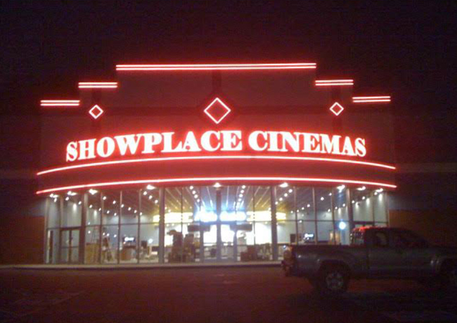 showplace cinemas morgan center drive evansville in