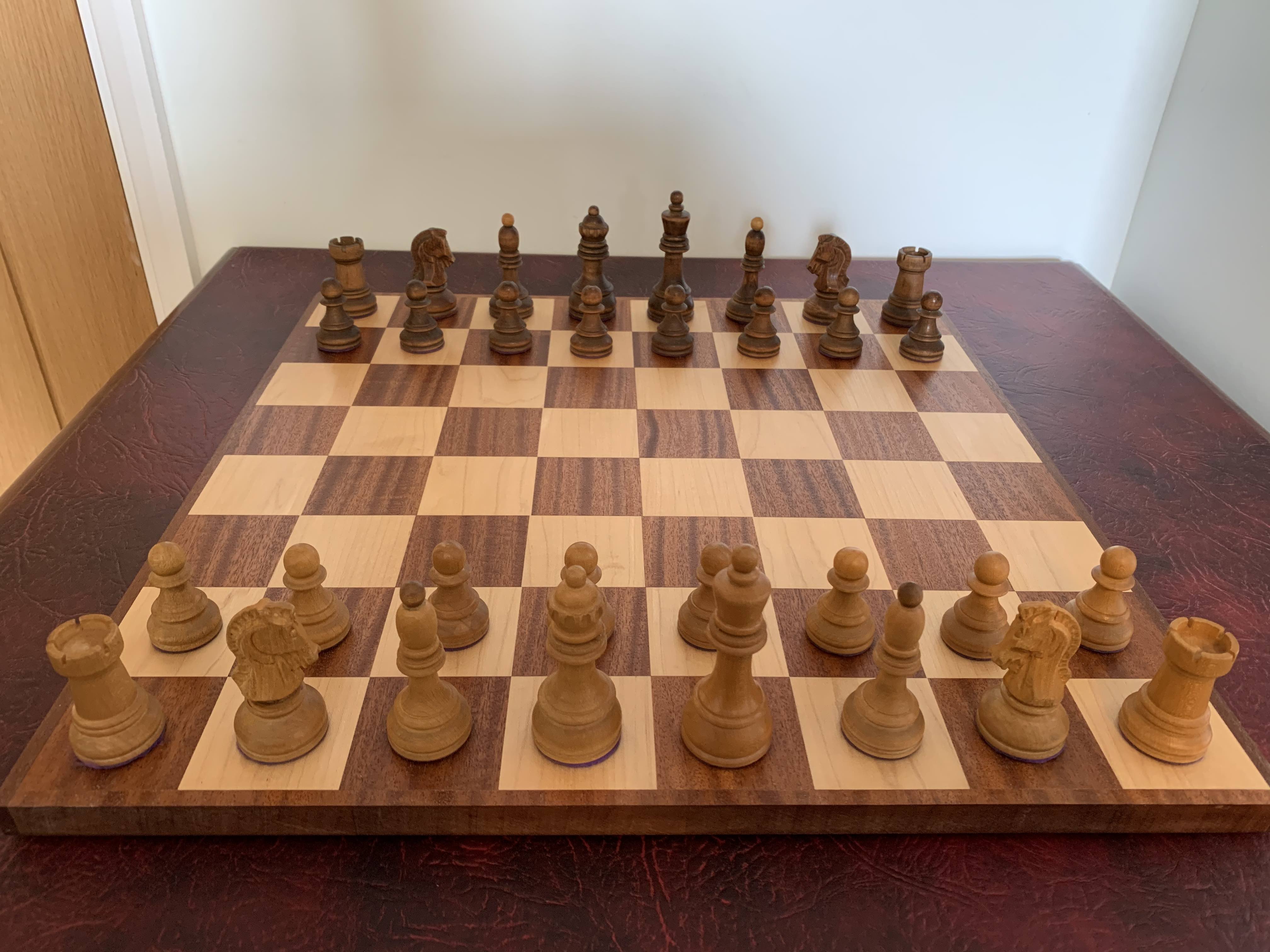 1970s chess set
