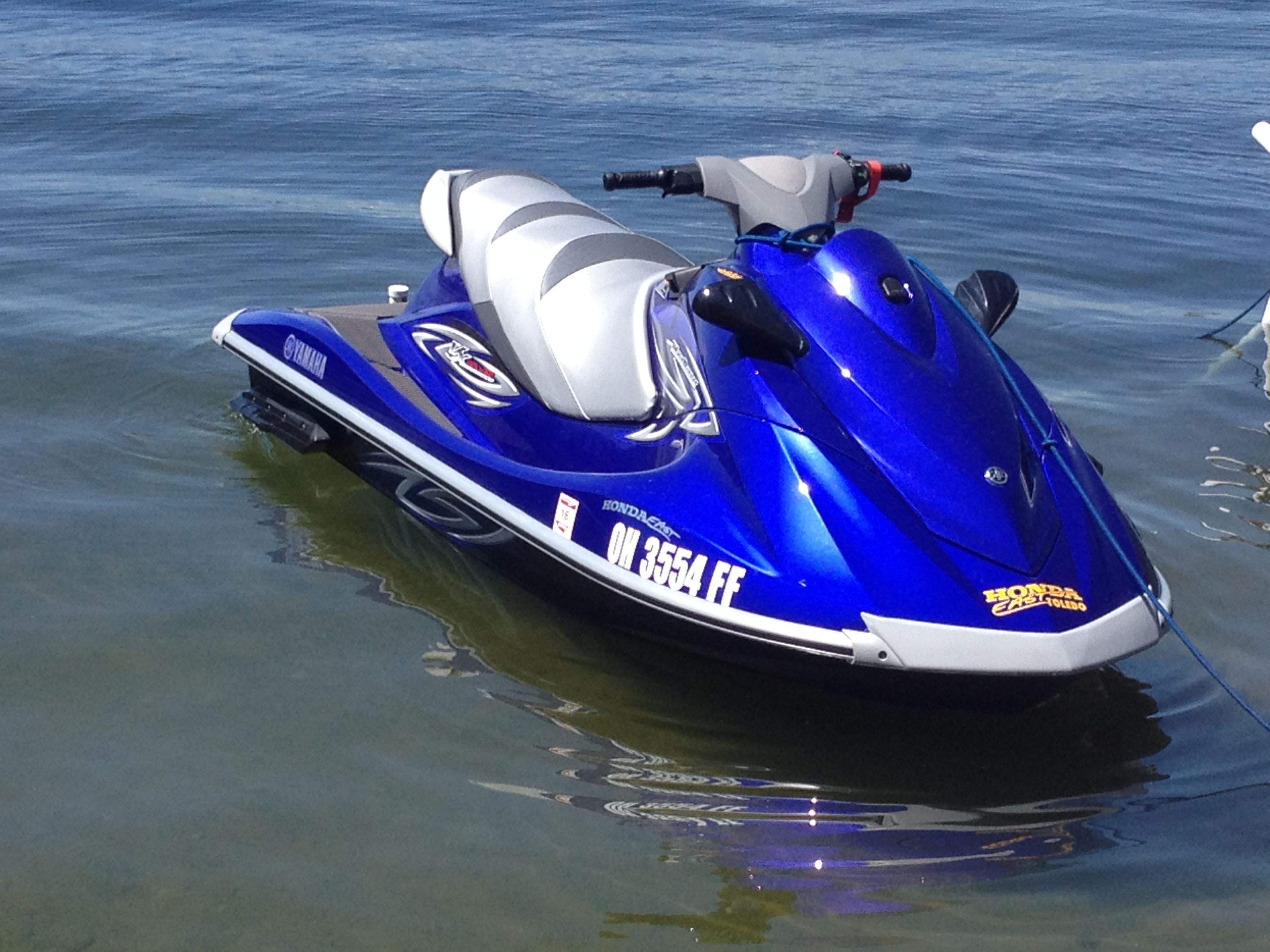 2012 yamaha jetski