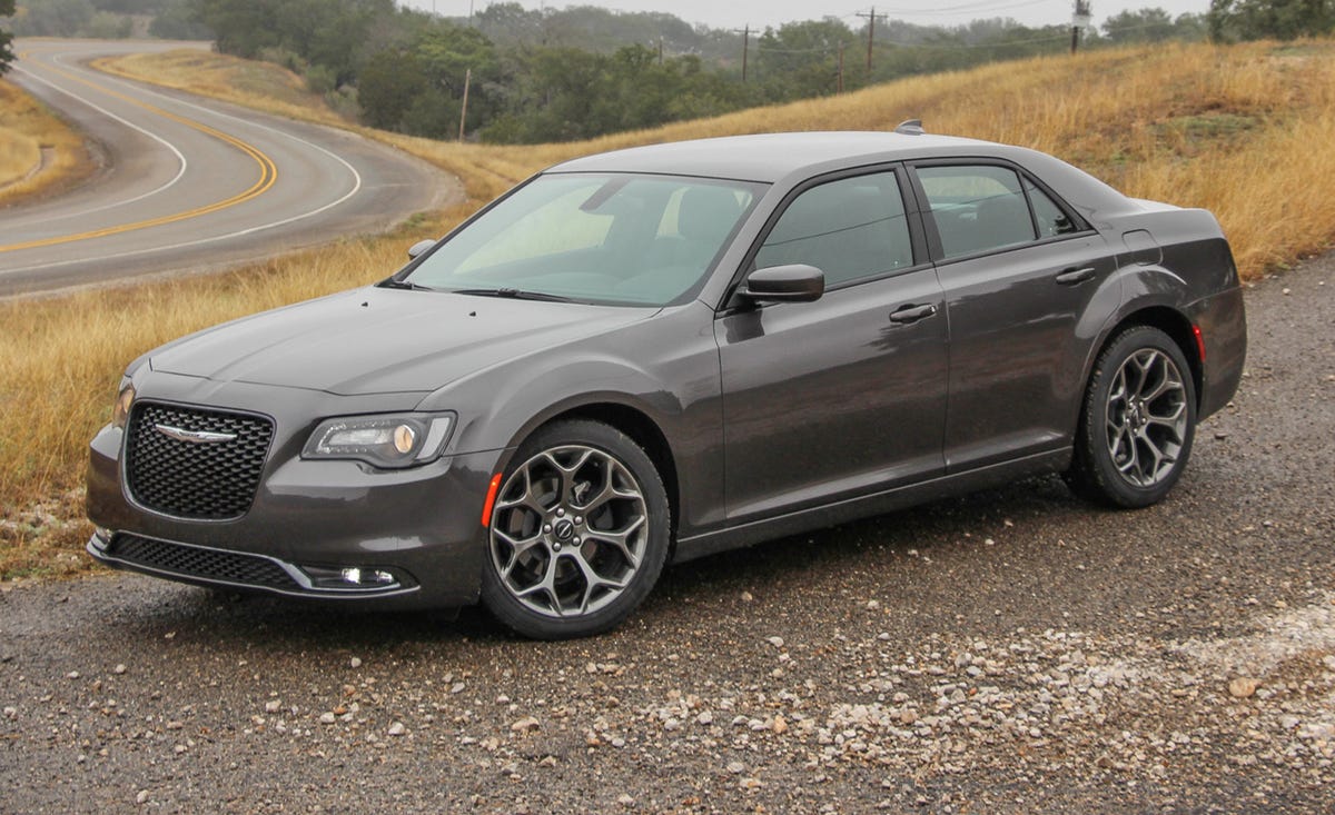 2015 chrysler 300m