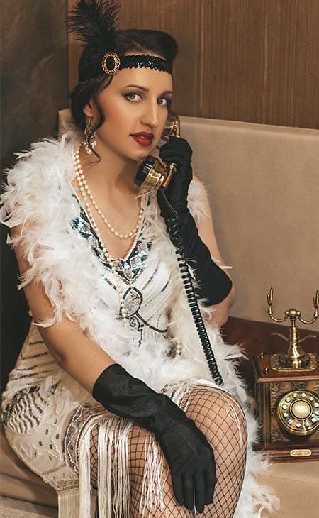 20s fashion female