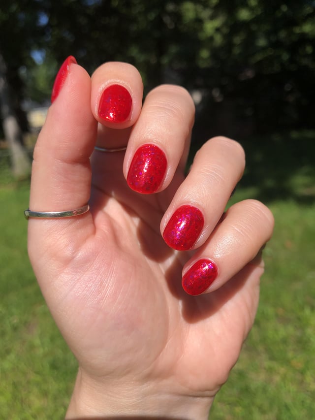 candy apple red nail color