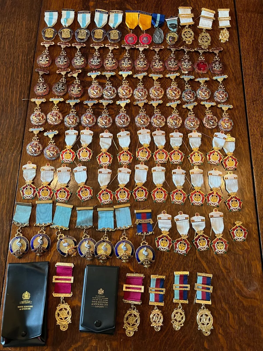 masonic pin badges