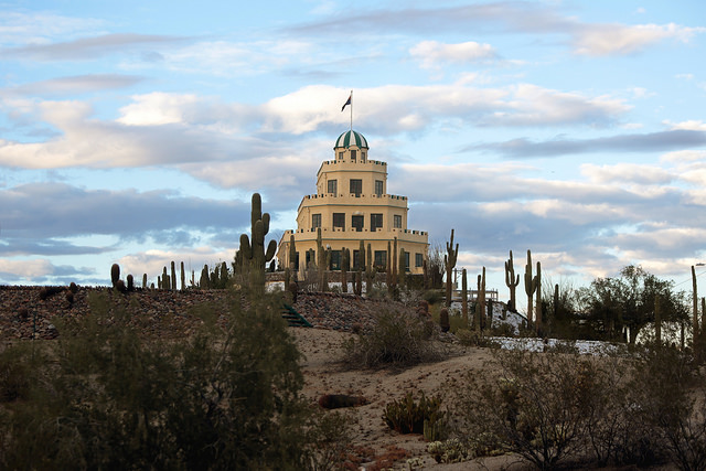 what is local time in phoenix az