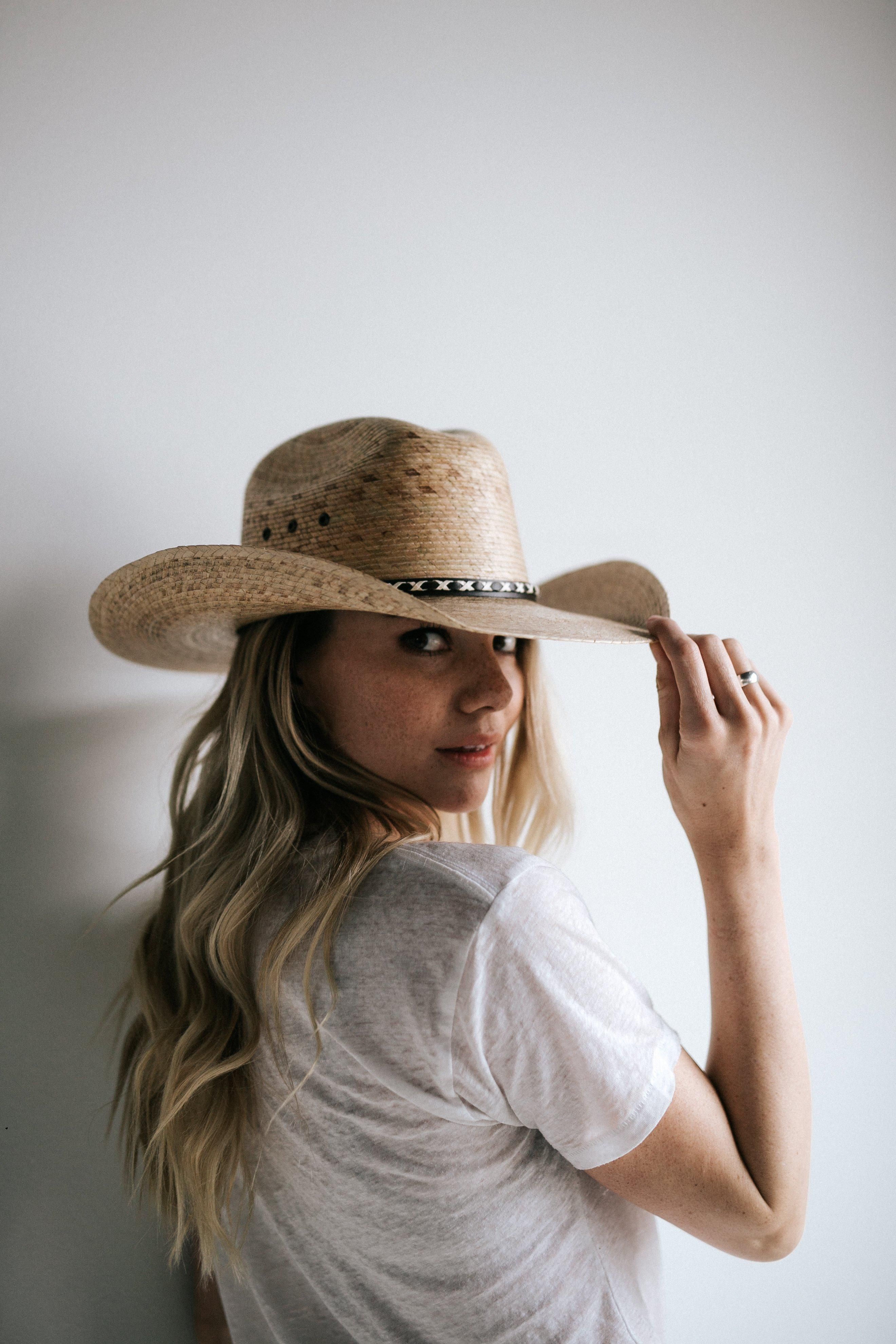 womens straw cowgirl hats