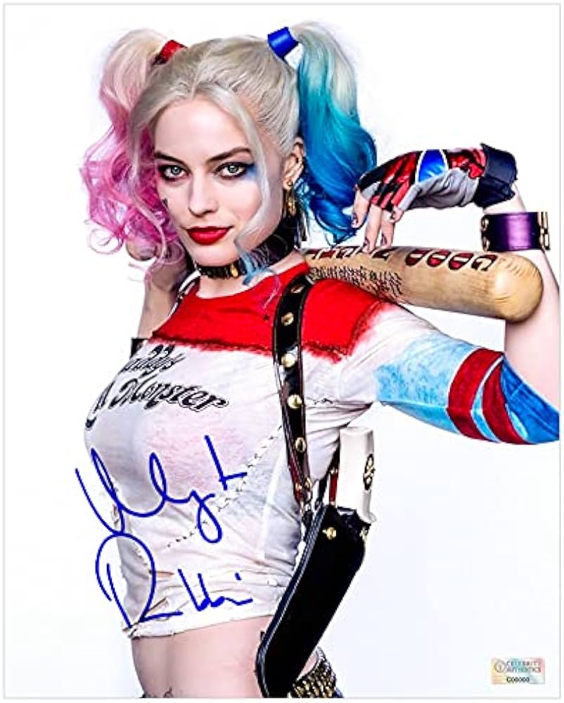 margot robbie autograph