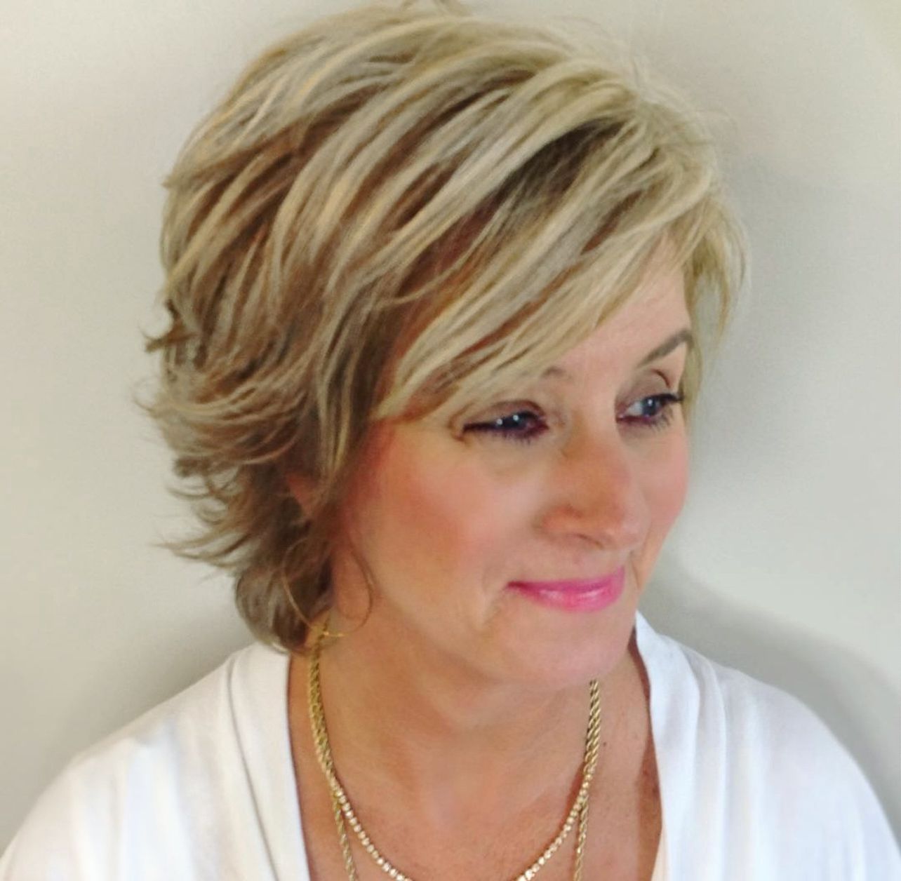 short haircut styles for older women