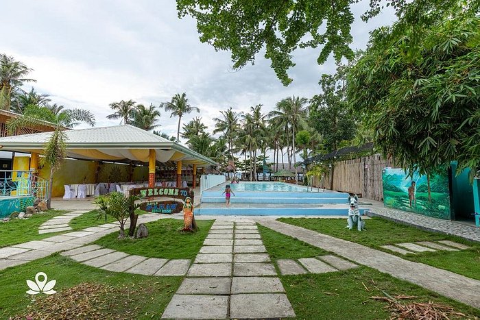 affordable beach resort in iloilo