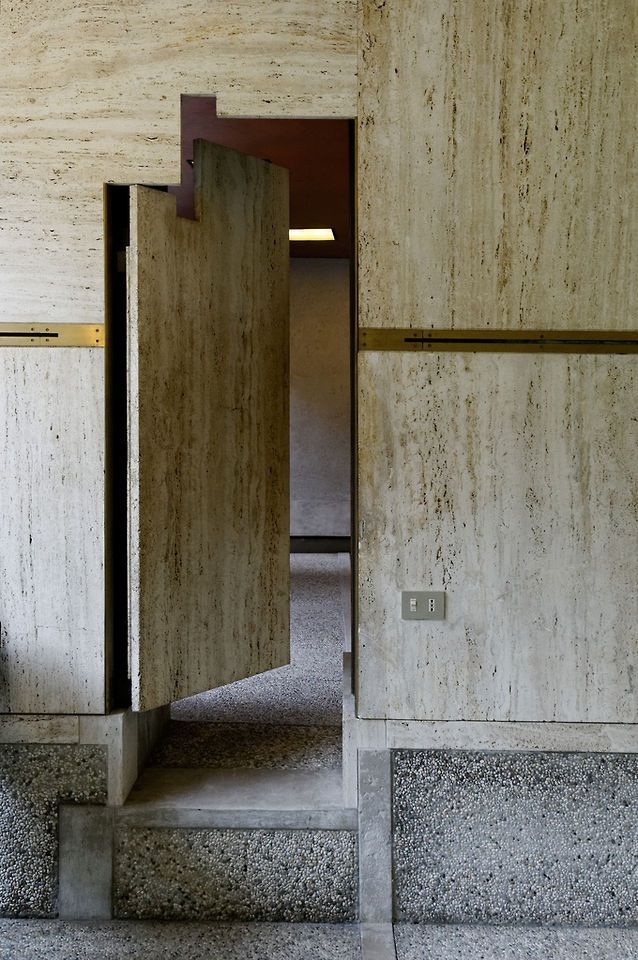 carlo scarpa doors