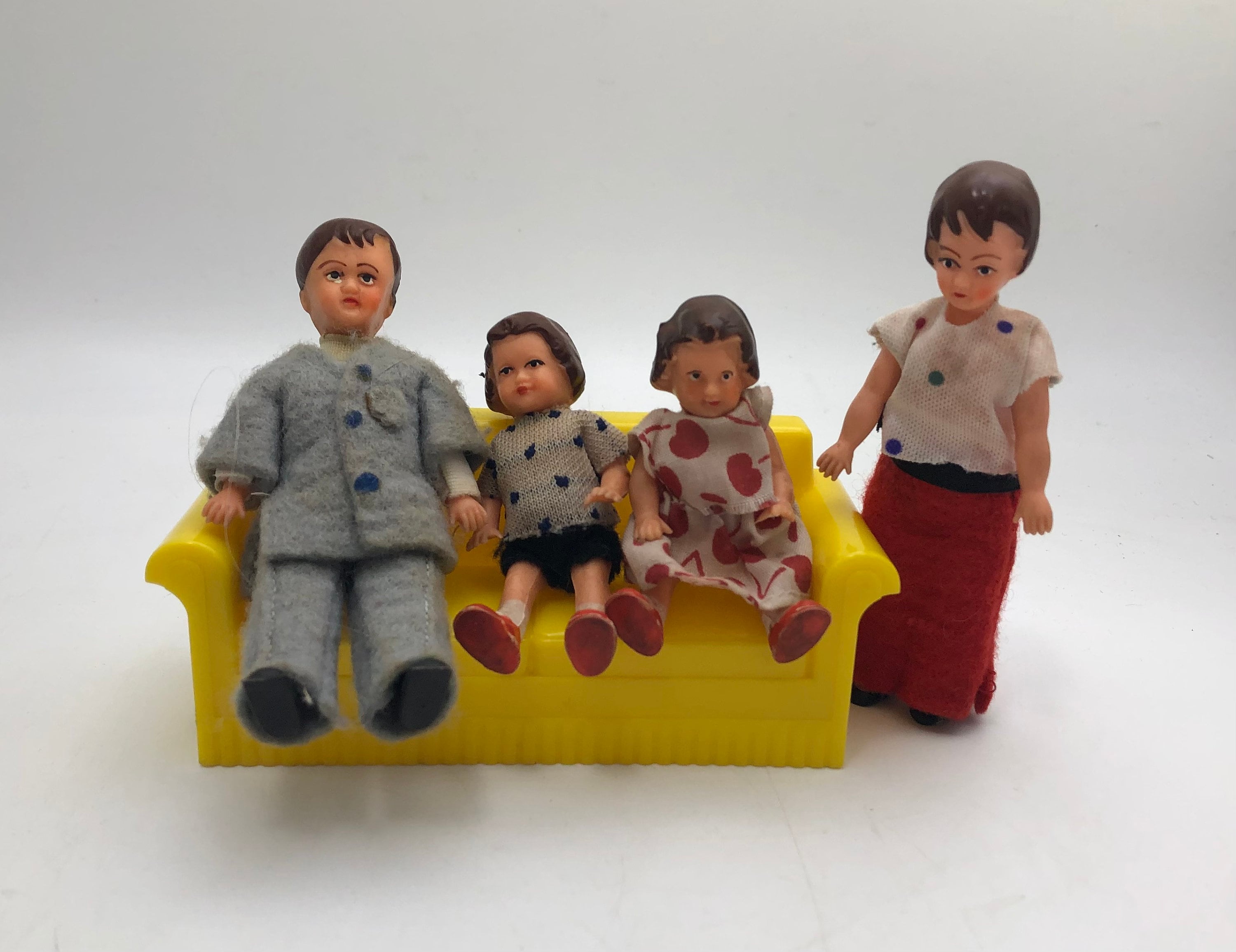 vintage dollhouse dolls