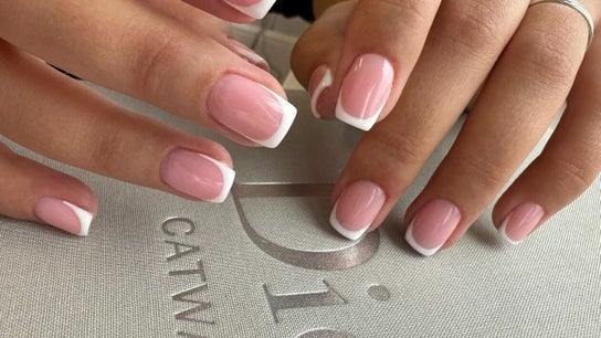 nail salon crawley