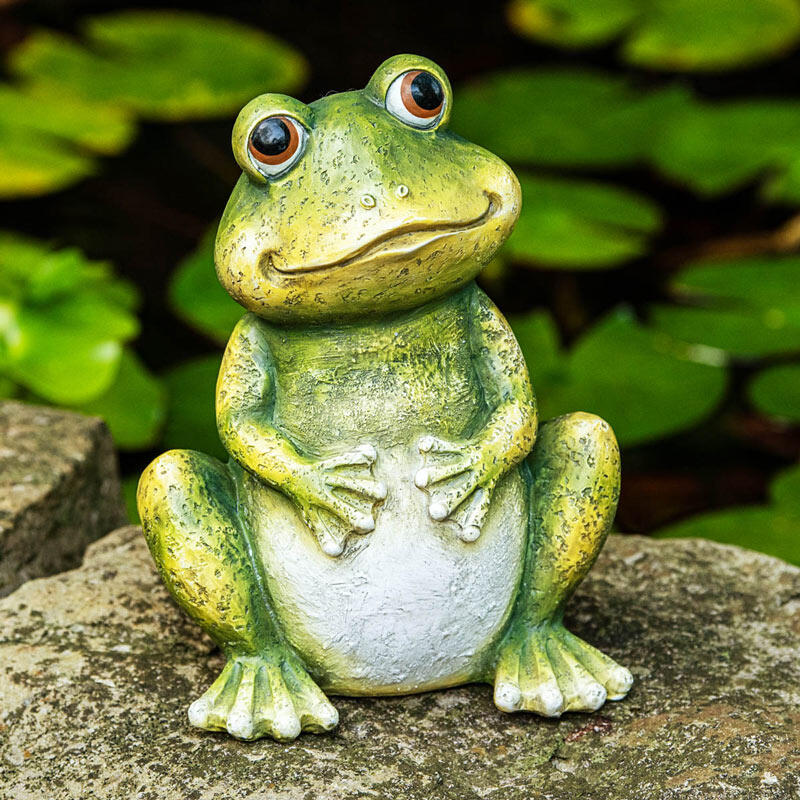 frog garden statue