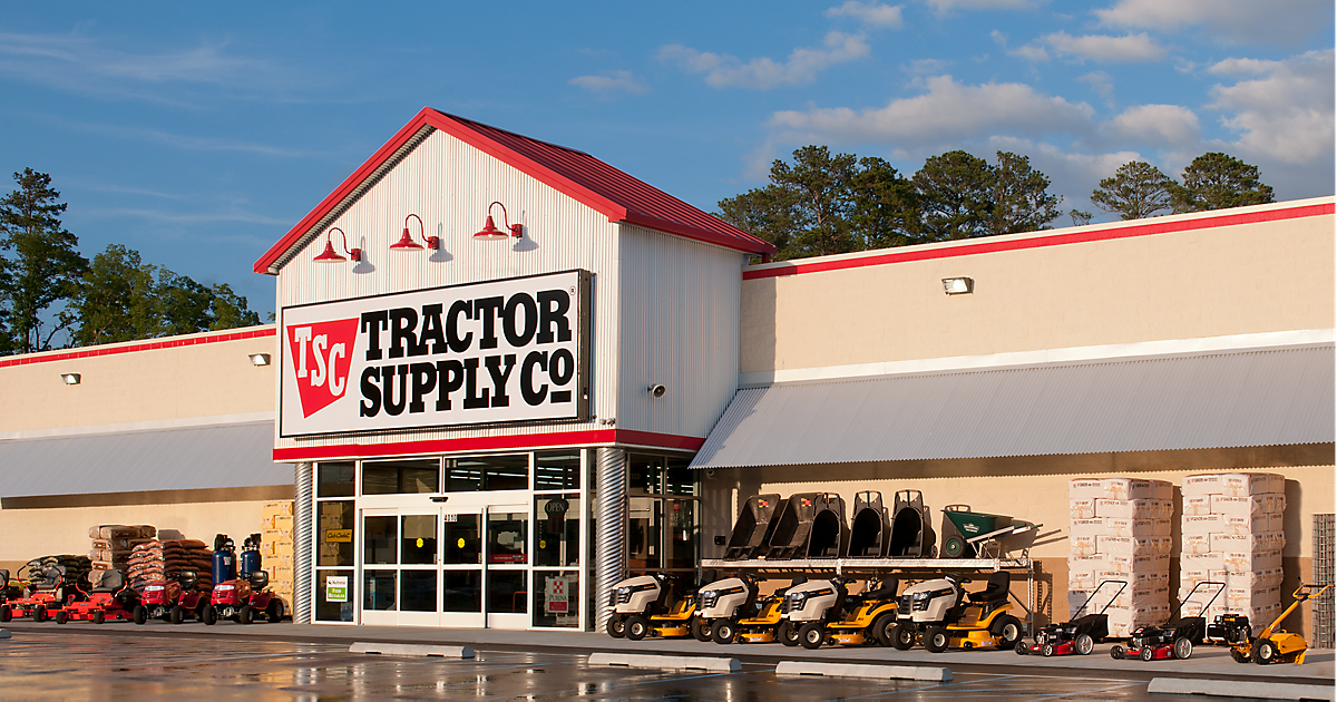 tractor supply portage wi