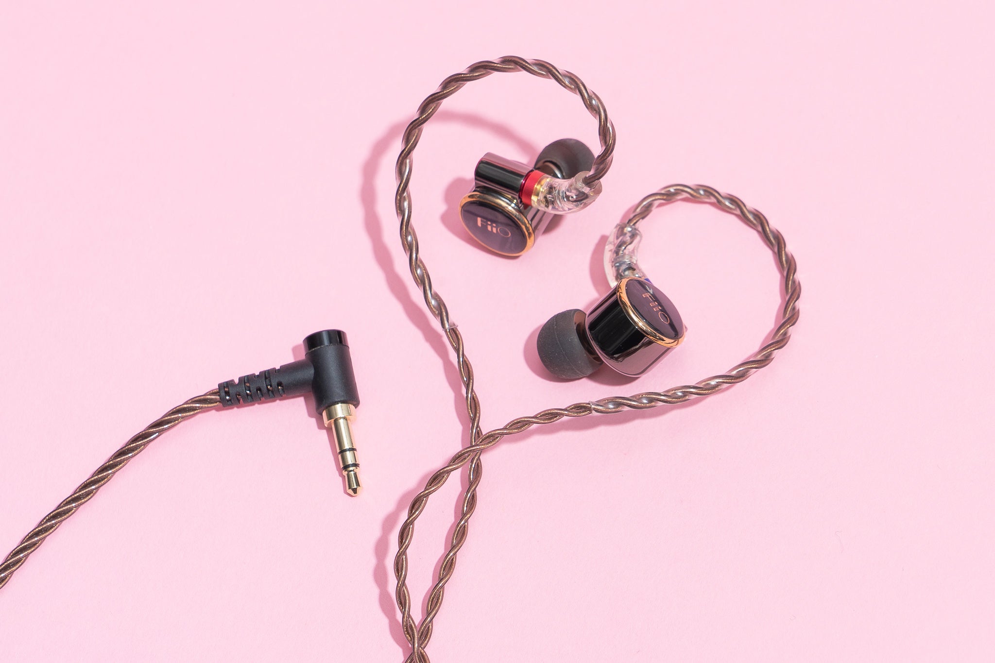 best wired earbuds with microphone