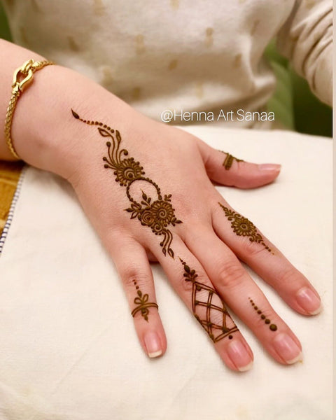 easy modern mehndi designs