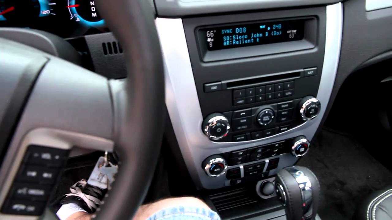 2011 ford fusion interior