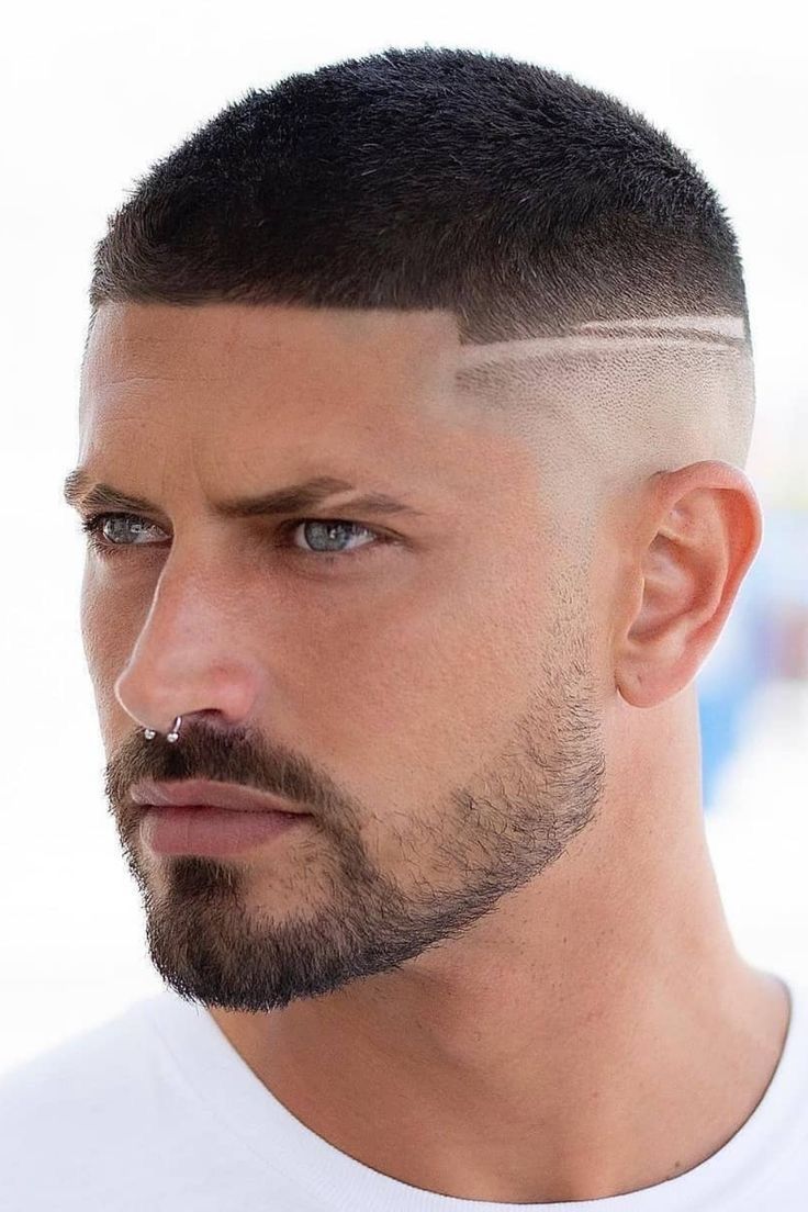 corte pelo corto hombre