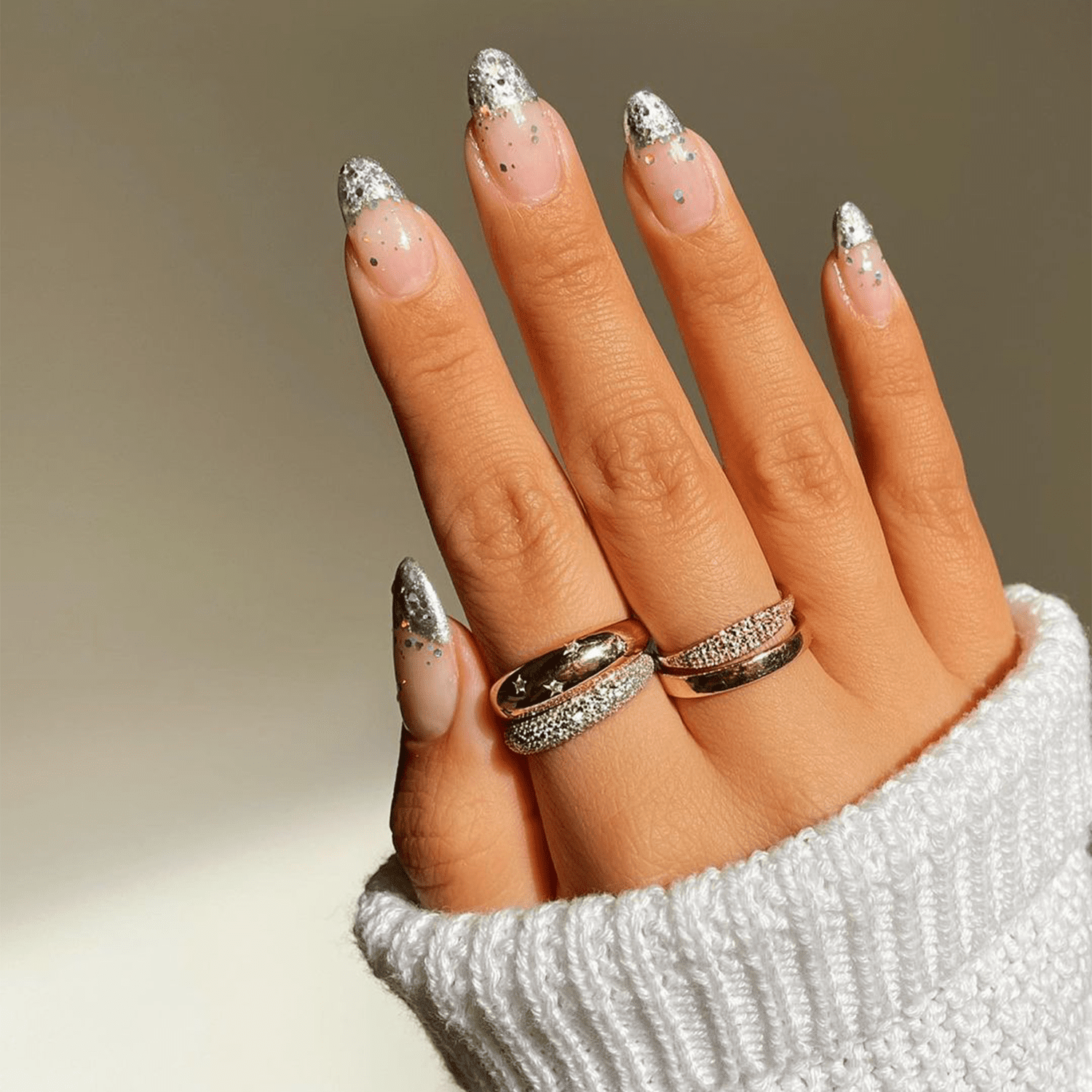 silver nail art