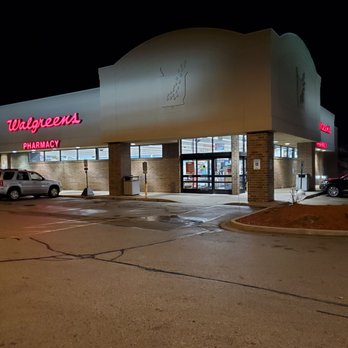 walgreens in greendale wi