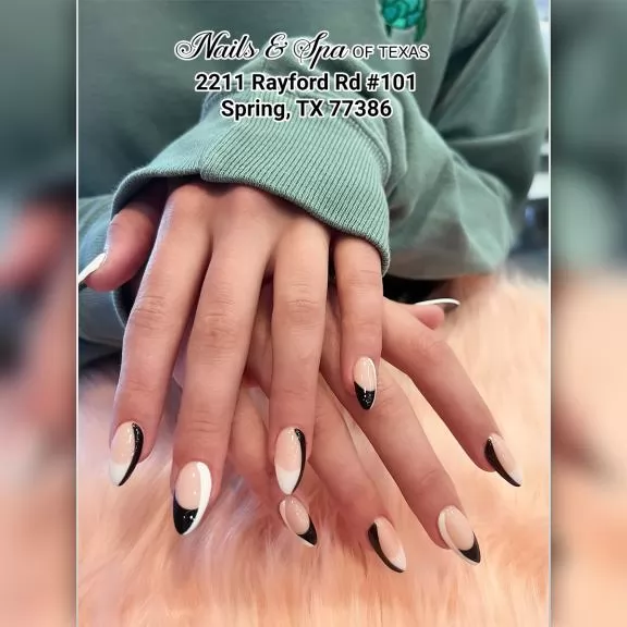 nail salon near me