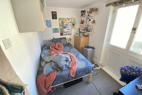 flat to rent canterbury