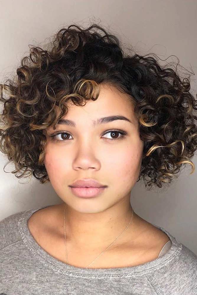 curly hairstyles short hair round face