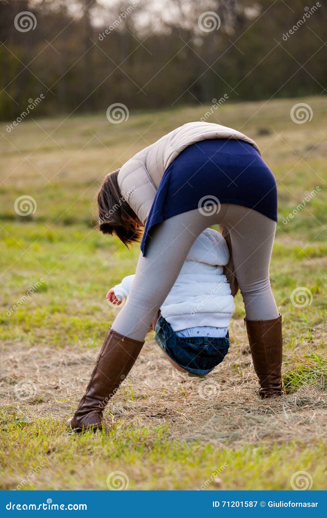 teen girls peeing