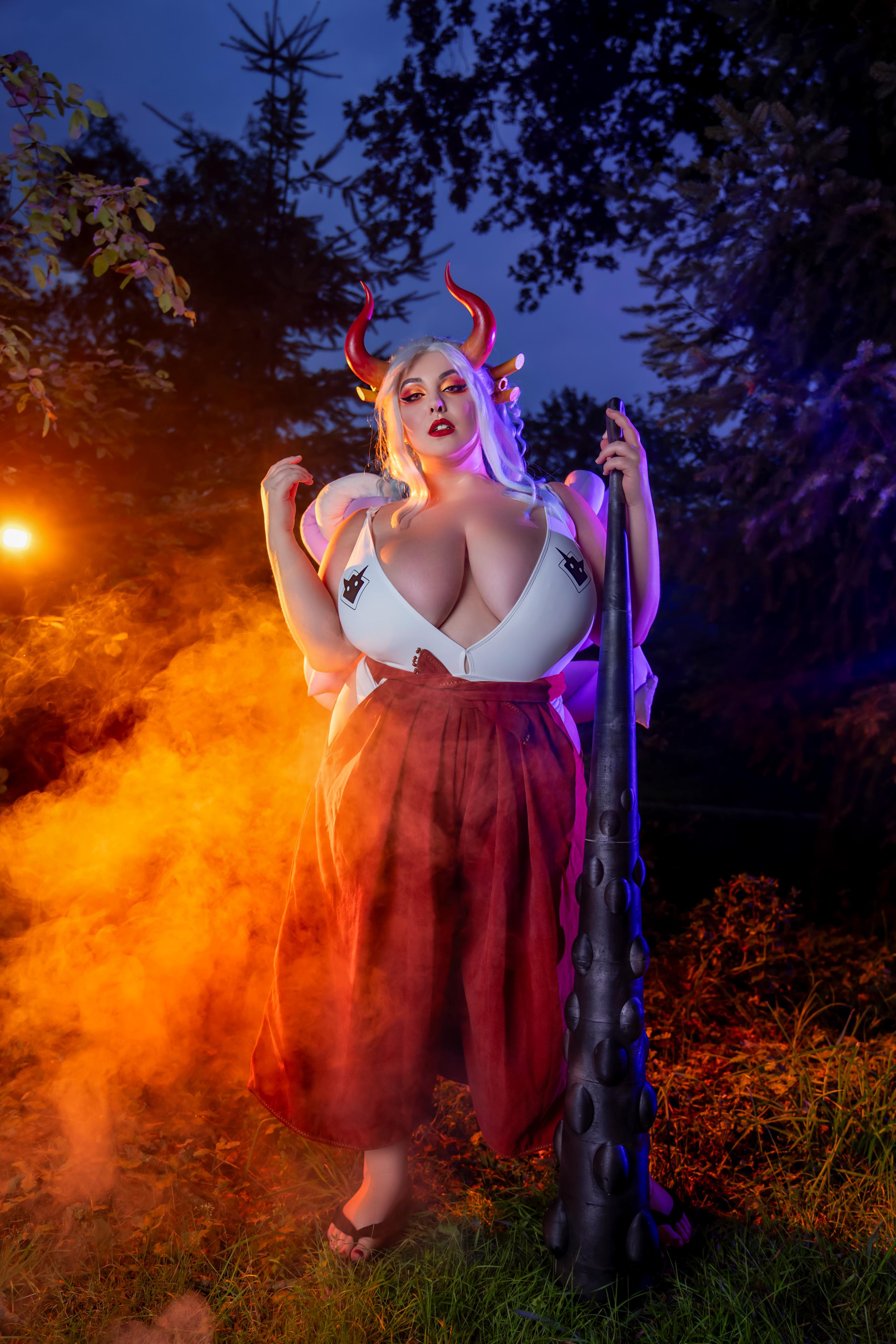 big breast cosplay