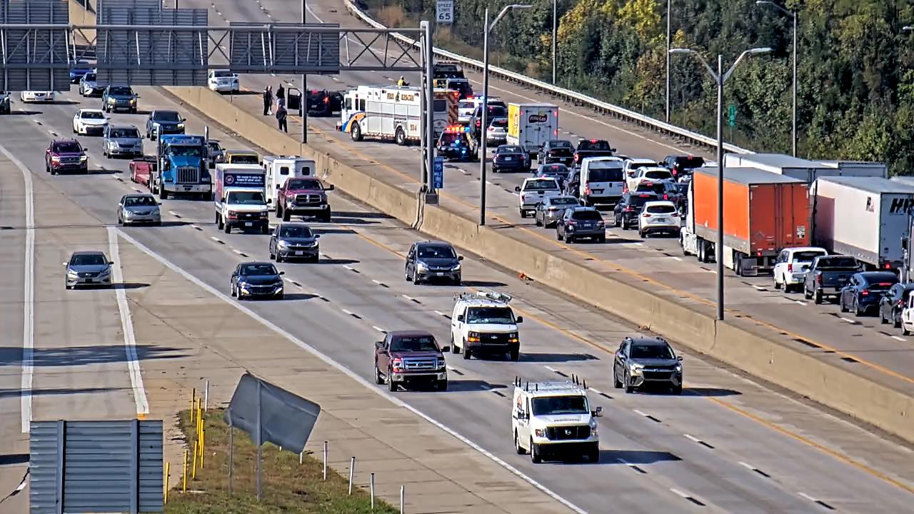 why is traffic stopped on i-75 south today