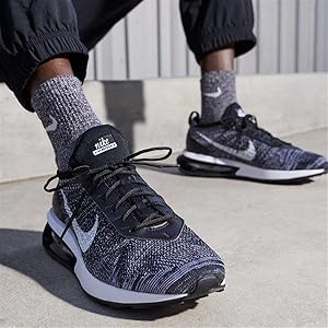 nike flyknit racer mens