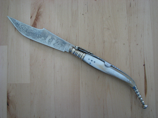 navaja knife