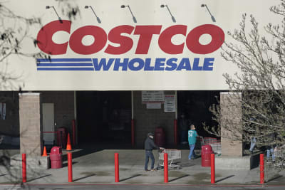 is costco open today july 3