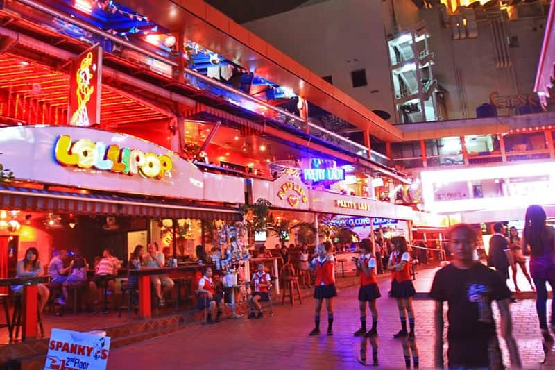 nana entertainment plaza bangkok