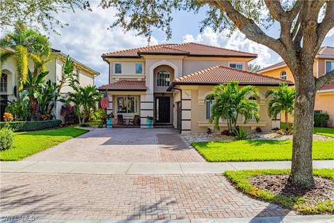 homes for sale in naples florida