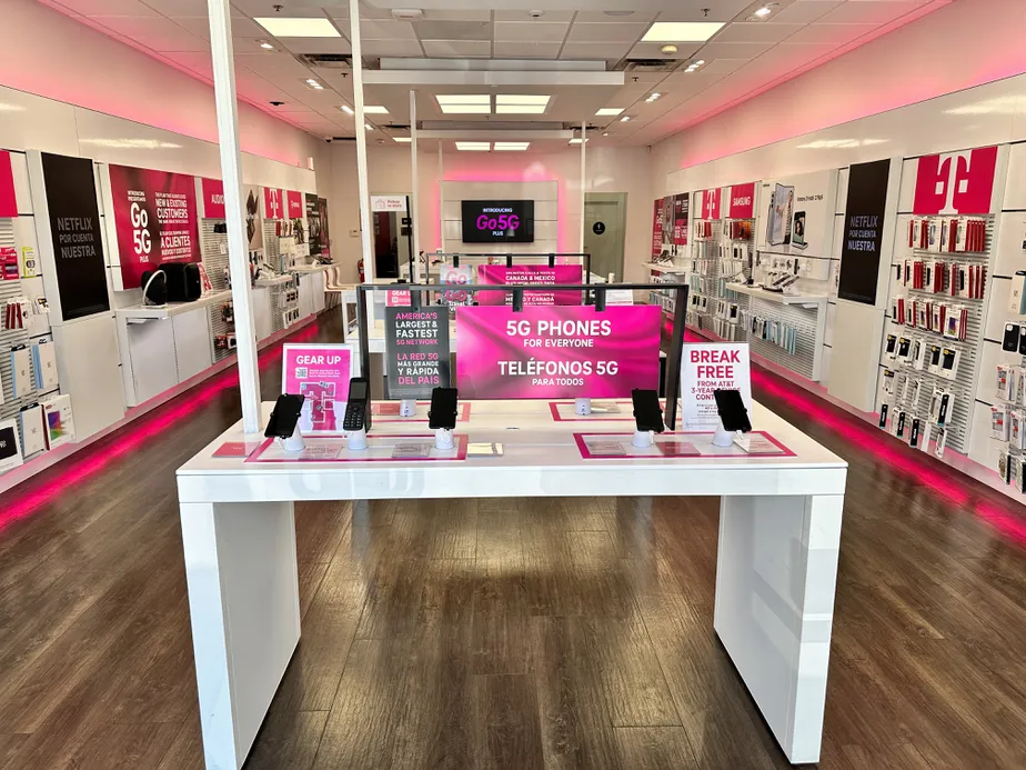 t mobile store phones