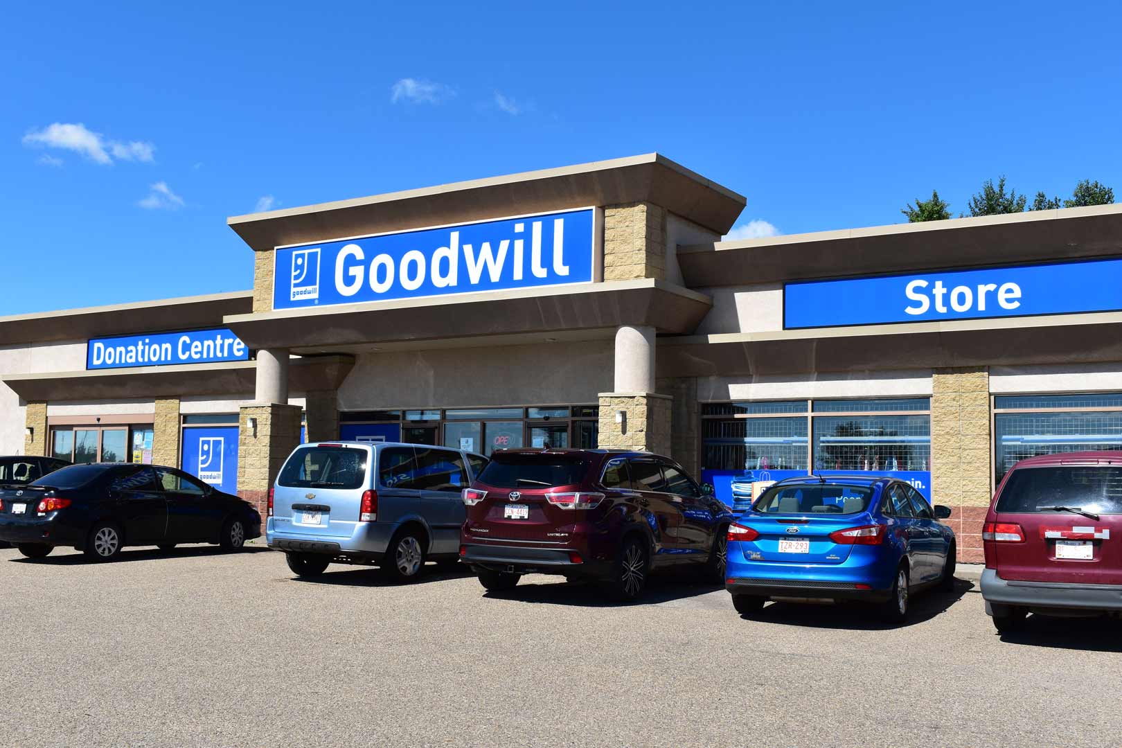 goodwill edmonton hours