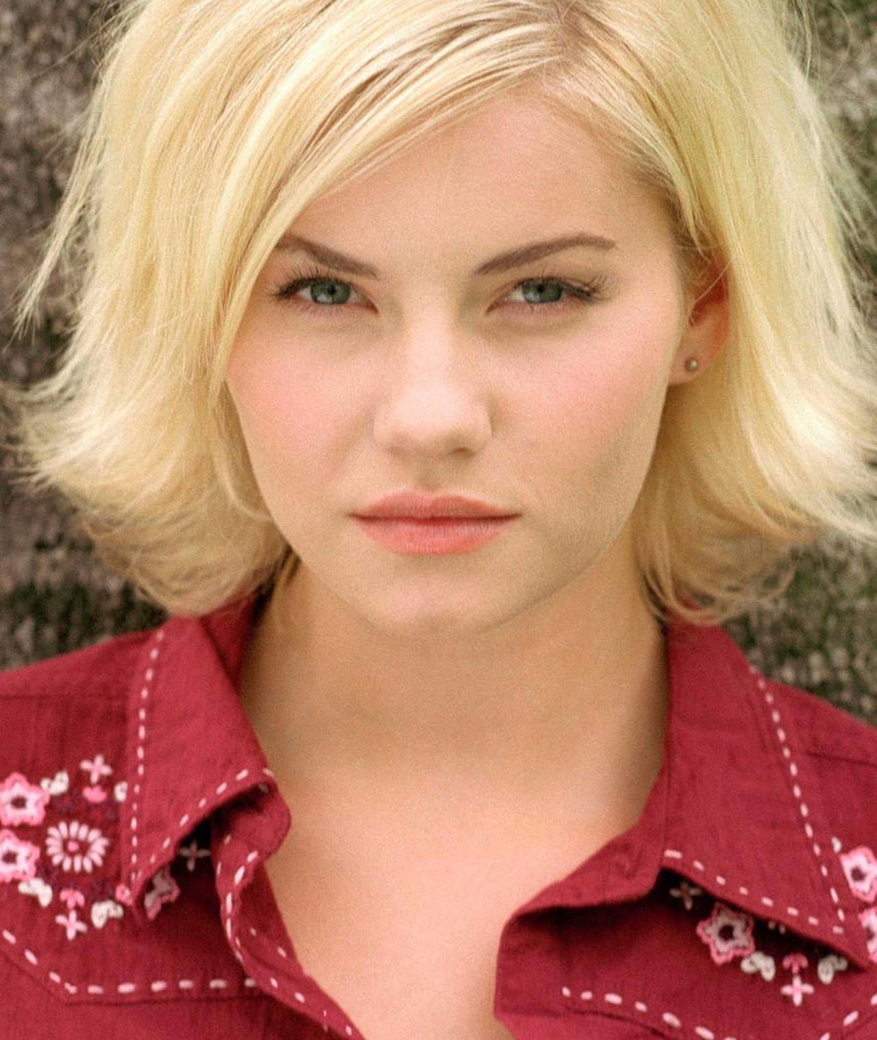 elisha cuthbert